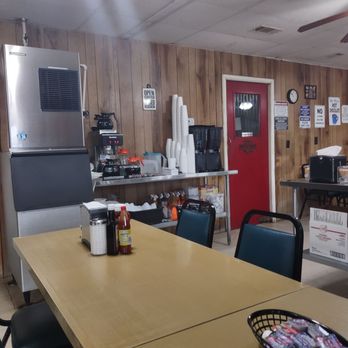 City Street Cafe - Dining room - Cafes Near Me - Grapeland, Texas City Street Cafe - Dining room - Cafes Near Me - Grapeland, Texas