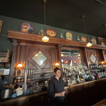 Red Onion Saloon - Tours Near Me - Skagway, Alaska
