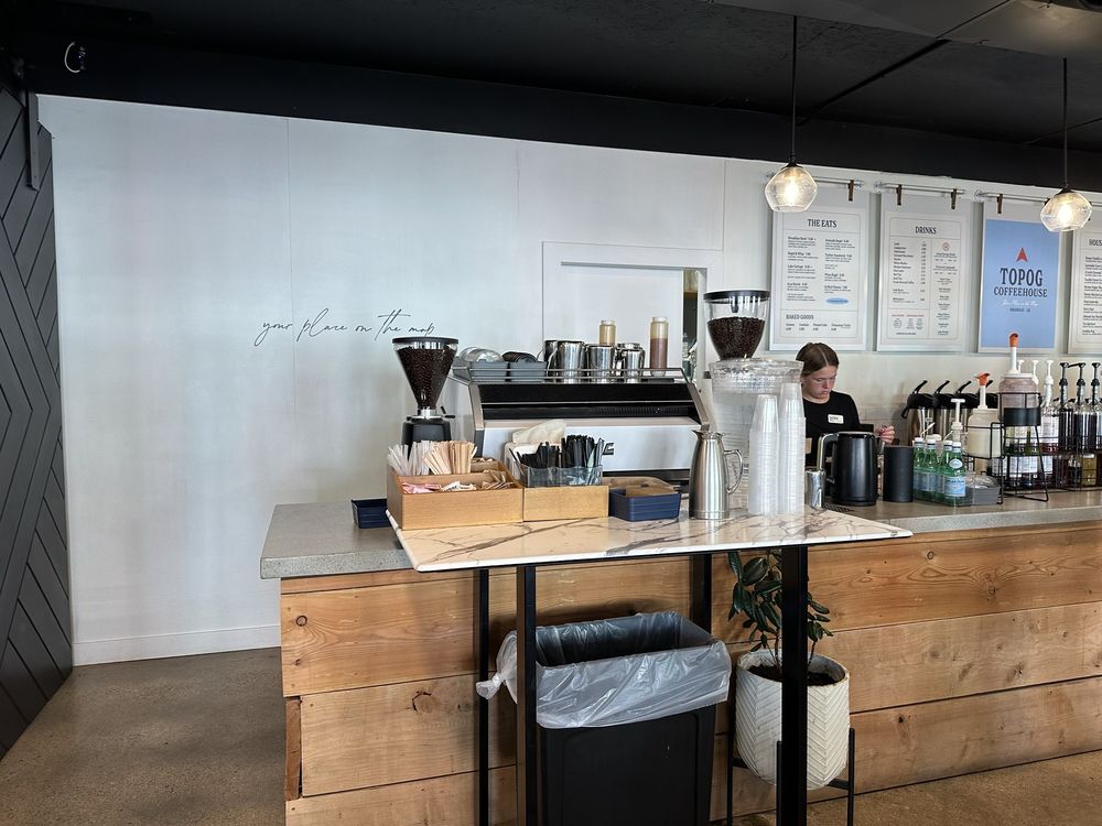 TOPOG Coffeehouse Logo