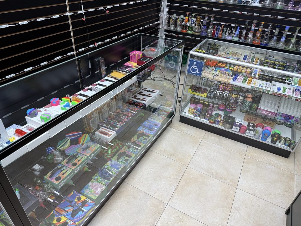 the tobacco shoppe - Reviews, Photos & Phone Number - Updated July 2026 - Tobacco Shop in Shiawassee County County, Michigan (MI) BEST PUFF TOBACCO & VAPE