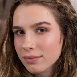 Beautiful Faces By Amy - Natural beauty