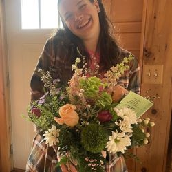 Lutey's Flower Shop