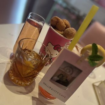 Hello Kitty Cafe - Picture perfect drink literally comes with a personalize photo - Cafes Near Me - Irvine, California Hello Kitty Cafe - Picture perfect drink literally comes with a personalize photo - Cafes Near Me - Irvine, California
