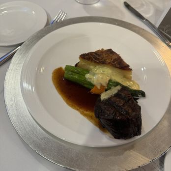 Governors Club - Beef - Social Clubs Near Me - Chapel Hill, North Carolina