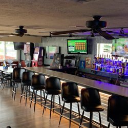 Wengers Bar and Grill - BAR