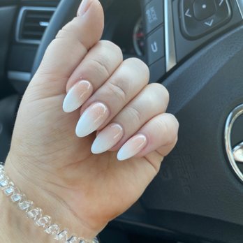 Clover Nail Spa - Ombré French tip acrylic full set - Nail Salons Near Me - Chesapeake, Virginia Clover Nail Spa - Ombré French tip acrylic full set - Nail Salons Near Me - Chesapeake, Virginia