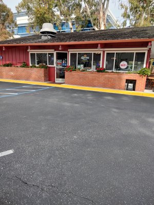 Kal's Bar-B-Q by null