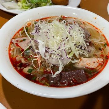 Song Huong Vietnamese - Bun bo hue ($14.75 large) - Vietnamese Near Me - Vancouver, British Columbia Song Huong Vietnamese - Bun bo hue ($14.75 large) - Vietnamese Near Me - Vancouver, British Columbia