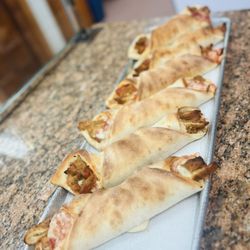Fratelli's Pizzeria - Chicken rolls