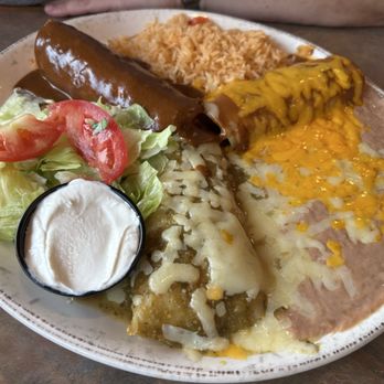 Mazatlan Mexican Grill And Bar - Enchiladas Mazatlán - Coffee & Tea Near Me - Windsor Locks, Connecticut