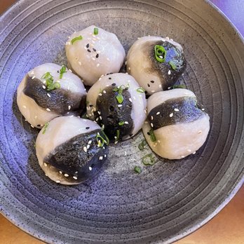 Din Soup Dumplings - Chicken P2. Tiny Buns with Beef - Dim Sum Near Me - Brooklyn, New York Din Soup Dumplings - Chicken P2. Tiny Buns with Beef - Dim Sum Near Me - Brooklyn, New York
