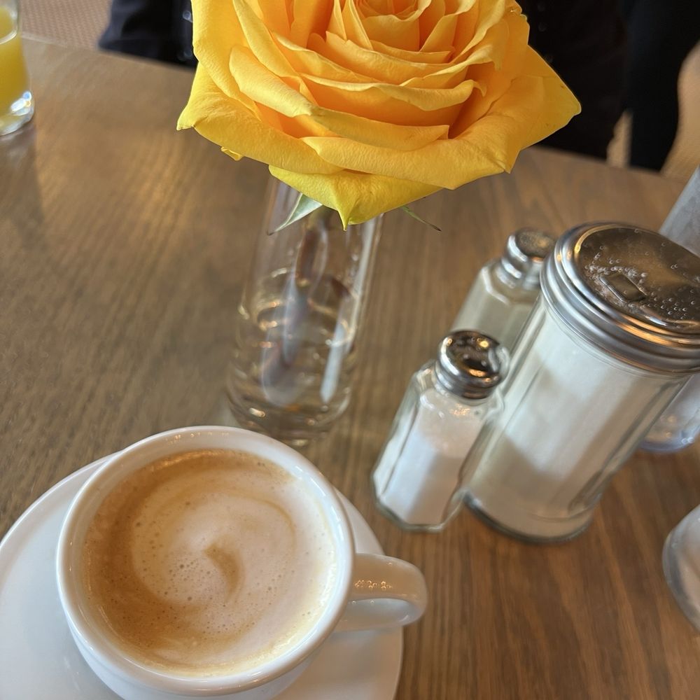 Blueberry Brunch - Vanilla late - Breakfast & Brunch Near Me - Farmington, Michigan Blueberry Brunch - Vanilla late - Breakfast & Brunch Near Me - Farmington, Michigan