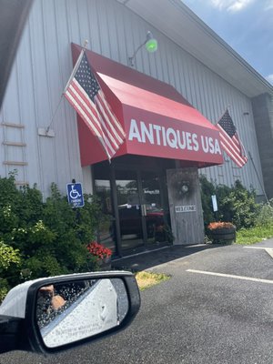 Antiques USA by null