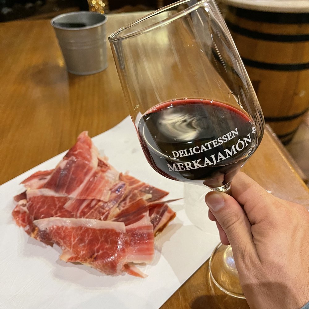 Merkajamon - Jamon Serrano Pata Negra and Rioja wine - Delicatessen Near Me - Ayamonte, H