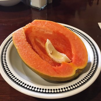 Daddy O’s - Fresh Papaya - New American Near Me - Lihue, Hawaii