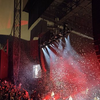 Shoreline Amphitheatre - Venues & Event Spaces Near Me - Mountain View, California Shoreline Amphitheatre - Venues & Event Spaces Near Me - Mountain View, California