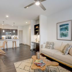 Southstone Apartments - Living Room and Kitchen