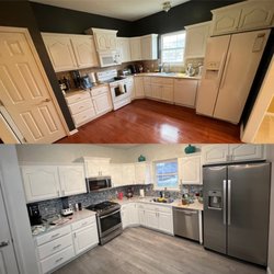 FixIt Home Renovations - Huge Before and After on this kitchen remodel. Contact us to transform your kitchen and make it something you love!