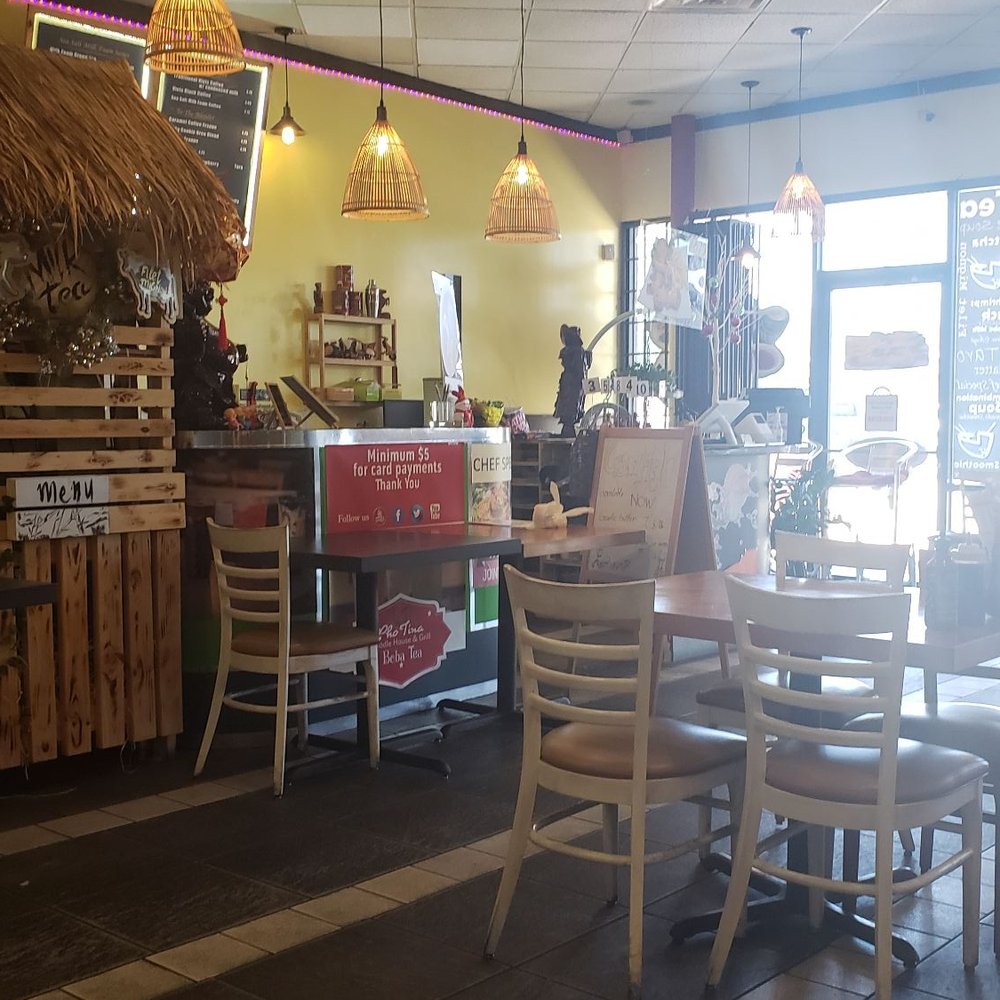 Pho Tina - Interior dinning area - Vietnamese Near Me - Houston, Texas Pho Tina - Interior dinning area - Vietnamese Near Me - Houston, Texas