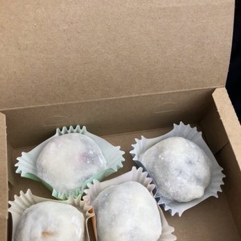 Little Pebbles - Desserts Near Me - Toronto, Ontario Little Pebbles - Desserts Near Me - Toronto, Ontario