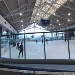 Coral Ridge Ice Arena - Ice rink