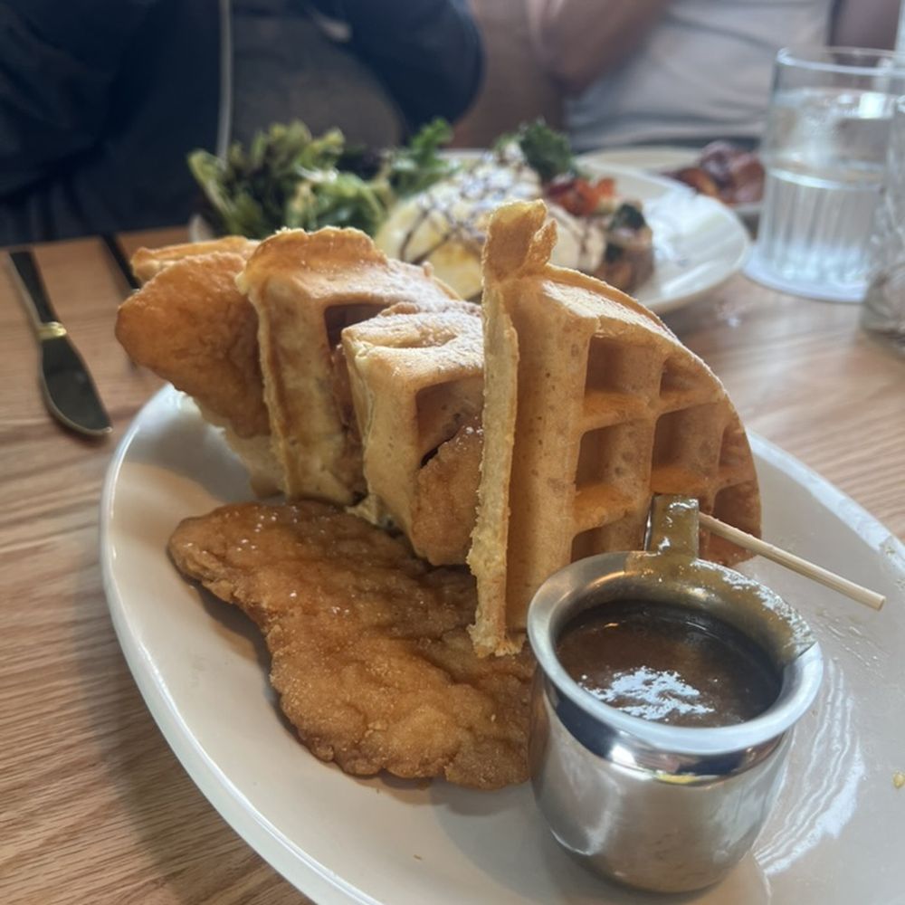 Hope Breakfast Bar - Chanhassen - Chicken and waffles - Breakfast & Brunch Near Me - Chanhassen, Minnesota Hope Breakfast Bar - Chanhassen - Chicken and waffles - Breakfast & Brunch Near Me - Chanhassen, Minnesota