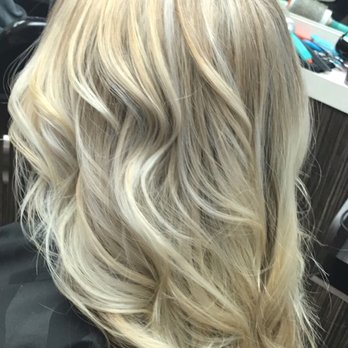 Harmony Salon - Full-foil Blonde - Hair Salons Near Me - Park Ridge, Illinois