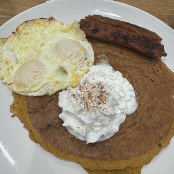 Broken Yolk Cafe - American Near Me - Glendora, California