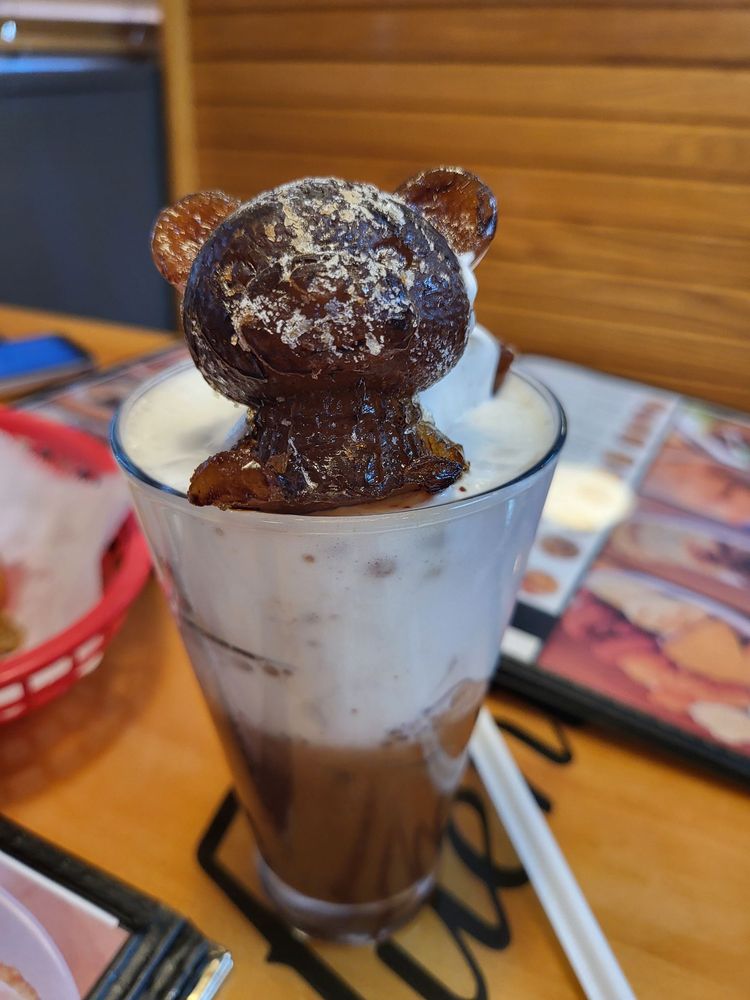 La Fuente Restaurant, Bakery & Cafe Image