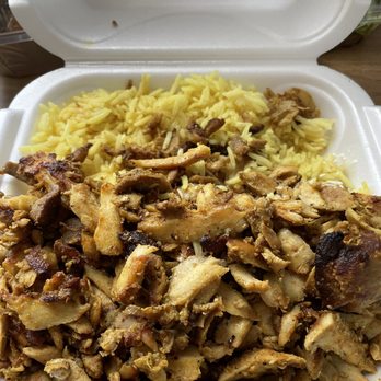 Sultan Kebab & Bakery - Chicken shawarma plate - Mediterranean Near Me - Norridge, Illinois Sultan Kebab & Bakery - Chicken shawarma plate - Mediterranean Near Me - Norridge, Illinois