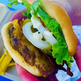 Native Cafe - Big Beach'n Bacon Burger! WOZA! Adding to my fave burger list! YUM! xoxo - American Near Me - Gulf Breeze, Florida Native Cafe - Big Beach'n Bacon Burger! WOZA! Adding to my fave burger list! YUM! xoxo - American Near Me - Gulf Breeze, Florida
