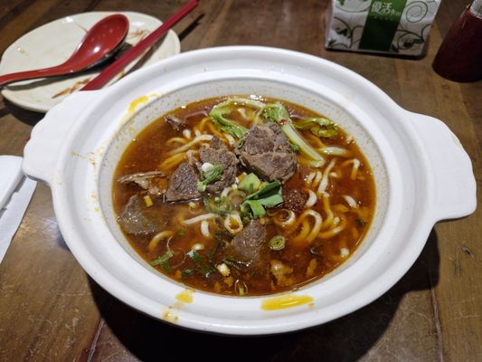 Halal Chinese Beef Noodles (Da'an) by null
