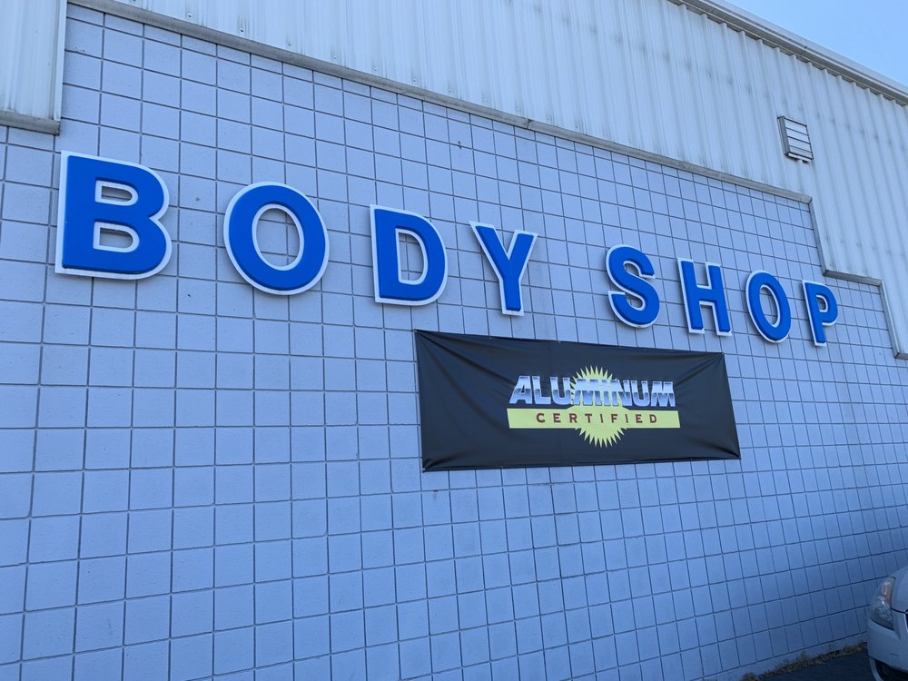 JIM O’NEAL FORD Updated September 2024 22 Photos & 15 Reviews 516 S Indiana Ave