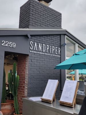 Sandpiper Wood Fired Grill & Oysters by null