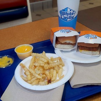 White Castle - #4 two panko breaded fish sliders yummers!! Fries cup of cheese diet ginger ale 12/30/2022 - Burgers Near Me - Homer Glen, Illinois White Castle - #4 two panko breaded fish sliders yummers!! Fries cup of cheese diet ginger ale 12/30/2022 - Burgers Near Me - Homer Glen, Illinois
