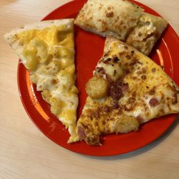 Mac & Cheese Pizza, Tots N' Bacon Pizza, Garlic Cheesy Bread Mac & Cheese Pizza, Tots N' Bacon Pizza, Garlic Cheesy Bread