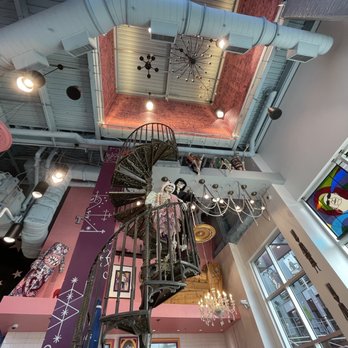 Voodoo Doughnut - The interior of voodoo doughnuts. - Bakeries Near Me - Orlando, Florida