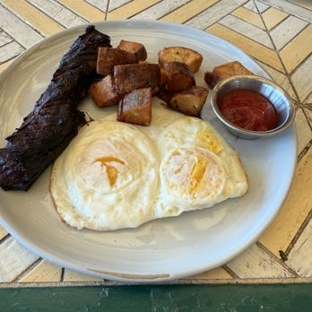 The Bungalow Kitchen - Flat iron steak and eggs- This was perfect for my whole 30 diet! - New American Near Me - Tiburon, California The Bungalow Kitchen - Flat iron steak and eggs- This was perfect for my whole 30 diet! - New American Near Me - Tiburon, California