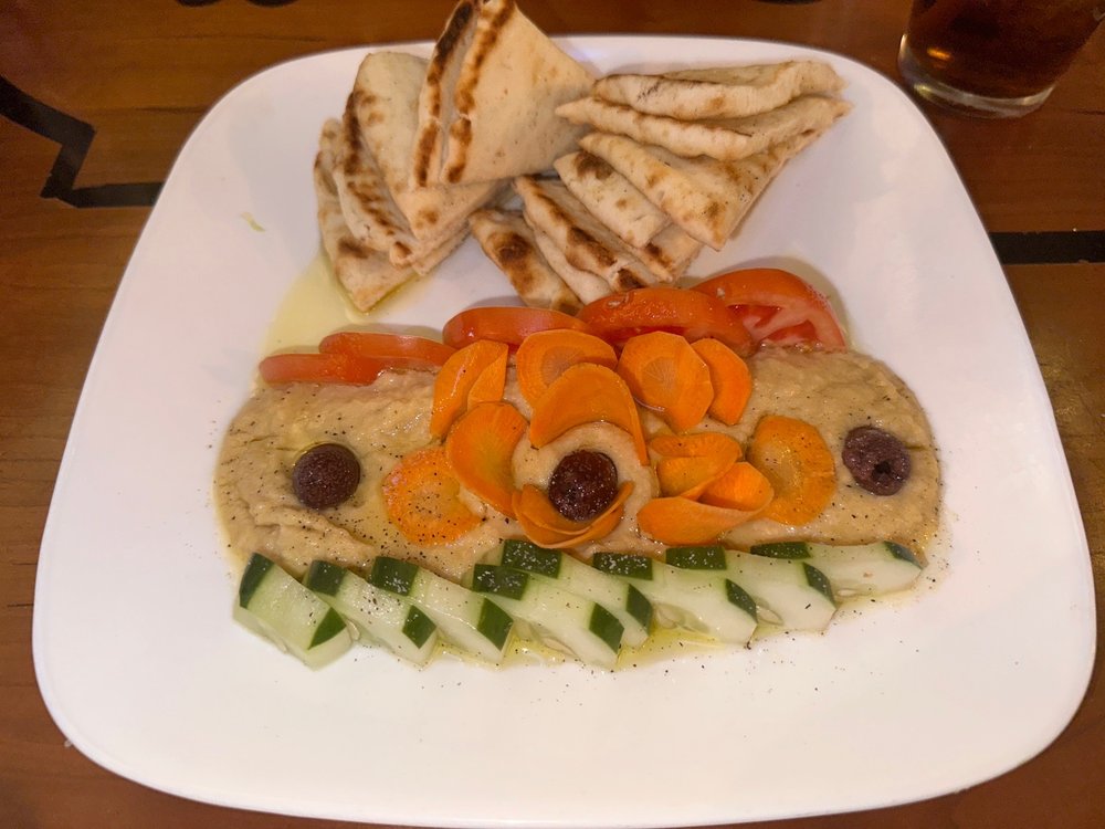 Food from 84 Court Pizza & Restaurant