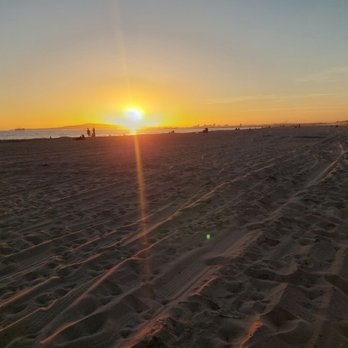 Ocean Surf Inn & Suites - The beach 100 feet away from hotel - Hotels Near Me - Sunset Beach, California Ocean Surf Inn & Suites - The beach 100 feet away from hotel - Hotels Near Me - Sunset Beach, California