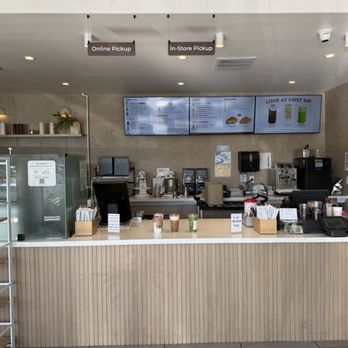 Da Vien Coffee - Ordering Area - Coffee & Tea Near Me - Milpitas, California Da Vien Coffee - Ordering Area - Coffee & Tea Near Me - Milpitas, California