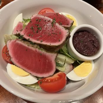 Chez Maman East - French Near Me - San Francisco, California