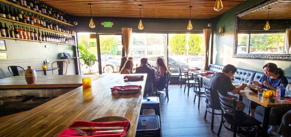 Unidos Restaurant & Wine Bar by null