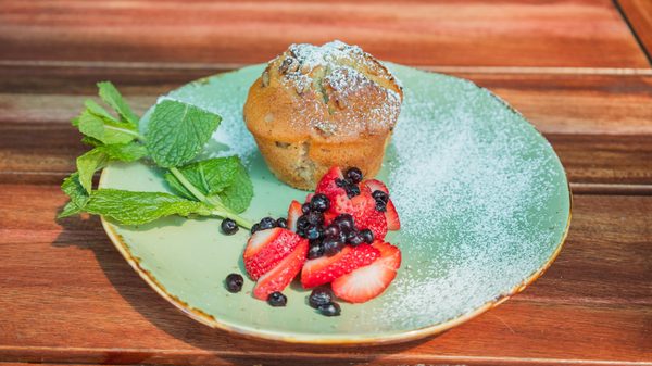 What’s Crackin Cafe by null