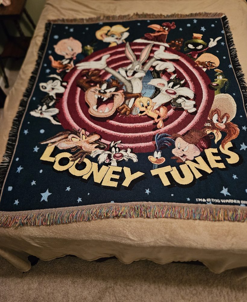 THE WHATNOT SHOP Updated September 2024 75 Photos 160 E Water St