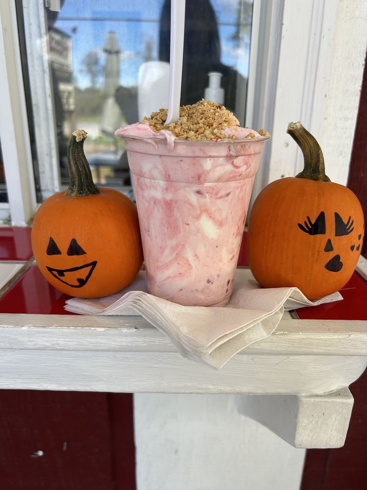 Short & Sweet- Skidway Lake Logo