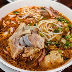 VN Pho & Deli - Bun bo hue
