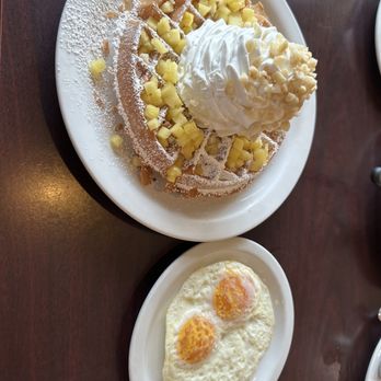 Eggs 'n Things - Basic Mochi Waffle - Breakfast & Brunch Near Me - Honolulu, Hawaii Eggs 'n Things - Basic Mochi Waffle - Breakfast & Brunch Near Me - Honolulu, Hawaii