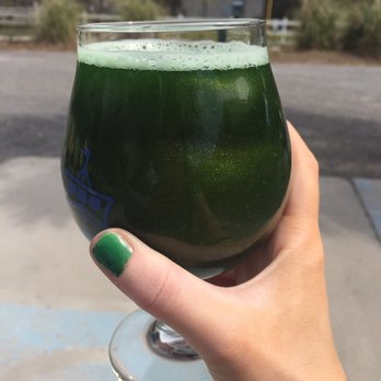 Low Tide Brewing - Green glitter beer!! - Breweries Near Me - Johns Island, South Carolina Low Tide Brewing - Green glitter beer!! - Breweries Near Me - Johns Island, South Carolina