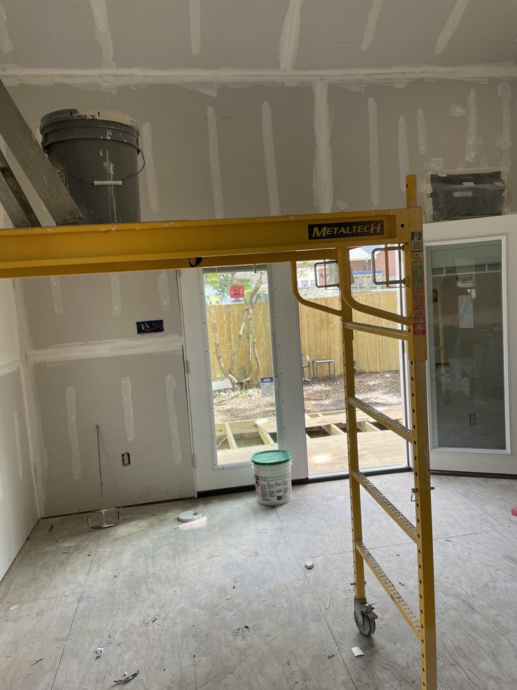 Slide of Gus Hurst Construction